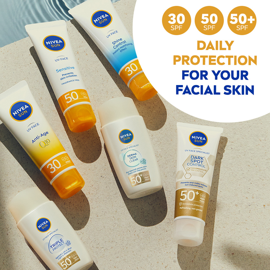 UV Face Specialist Blemish Control SPF50+