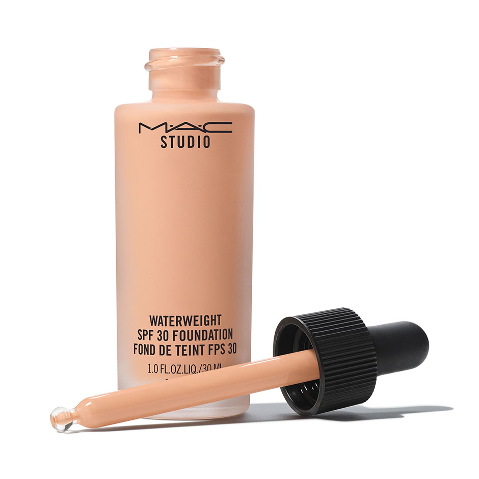 Studio Waterweight SPF 30 Foundation