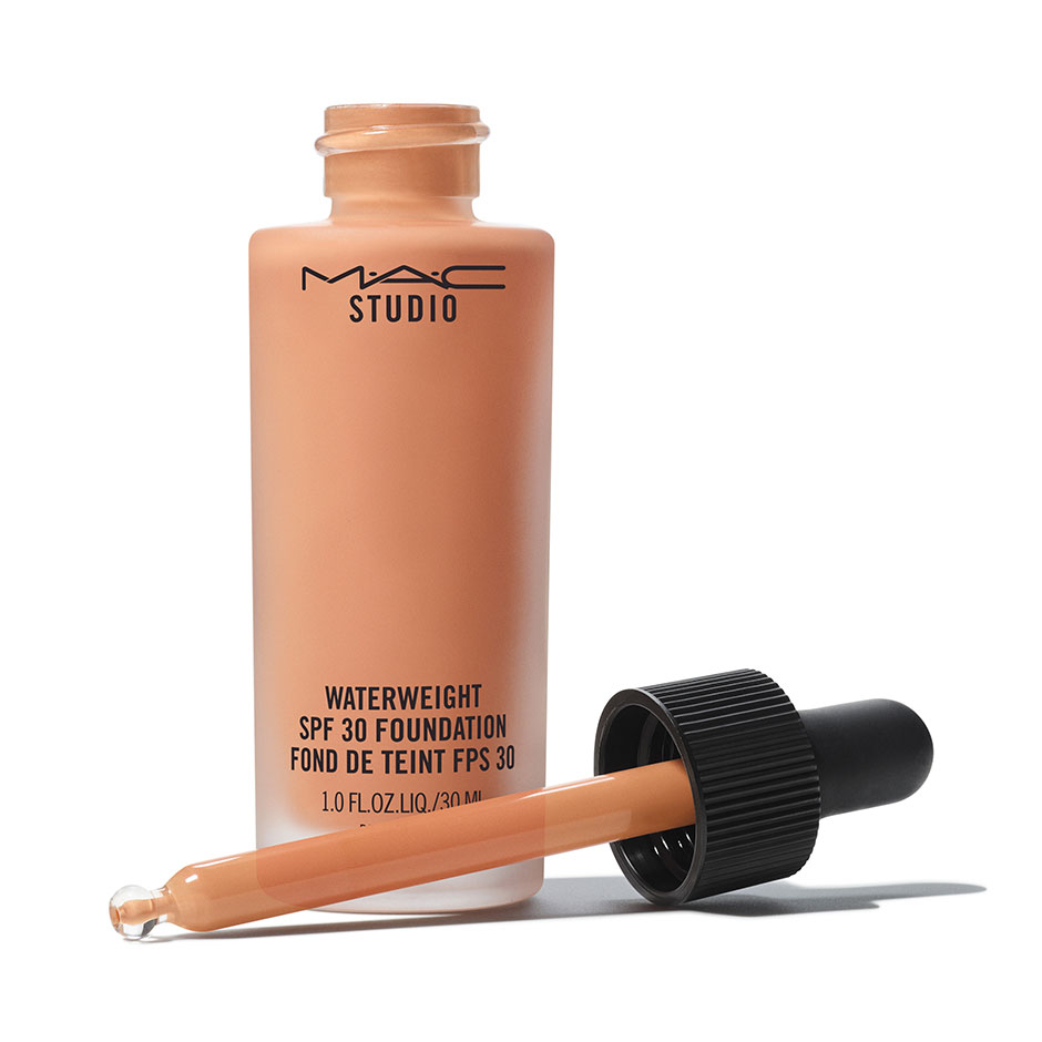 Studio Waterweight SPF 30 Foundation