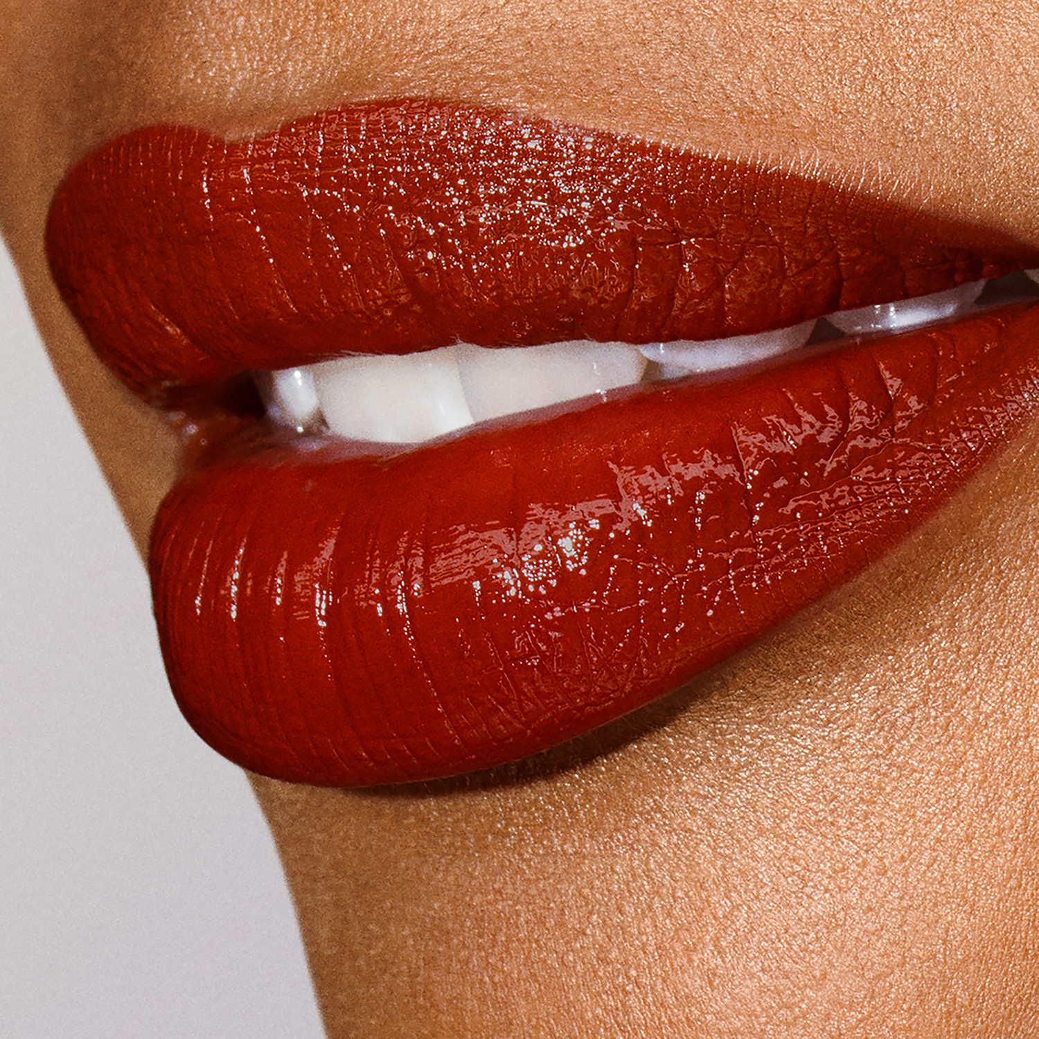 Pure Color Explicit Slick Shine Lipstick