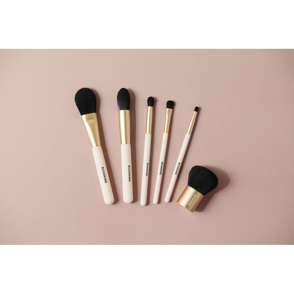 Foundation Brush