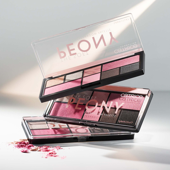 The Soft Peony Eyeshadow Palette